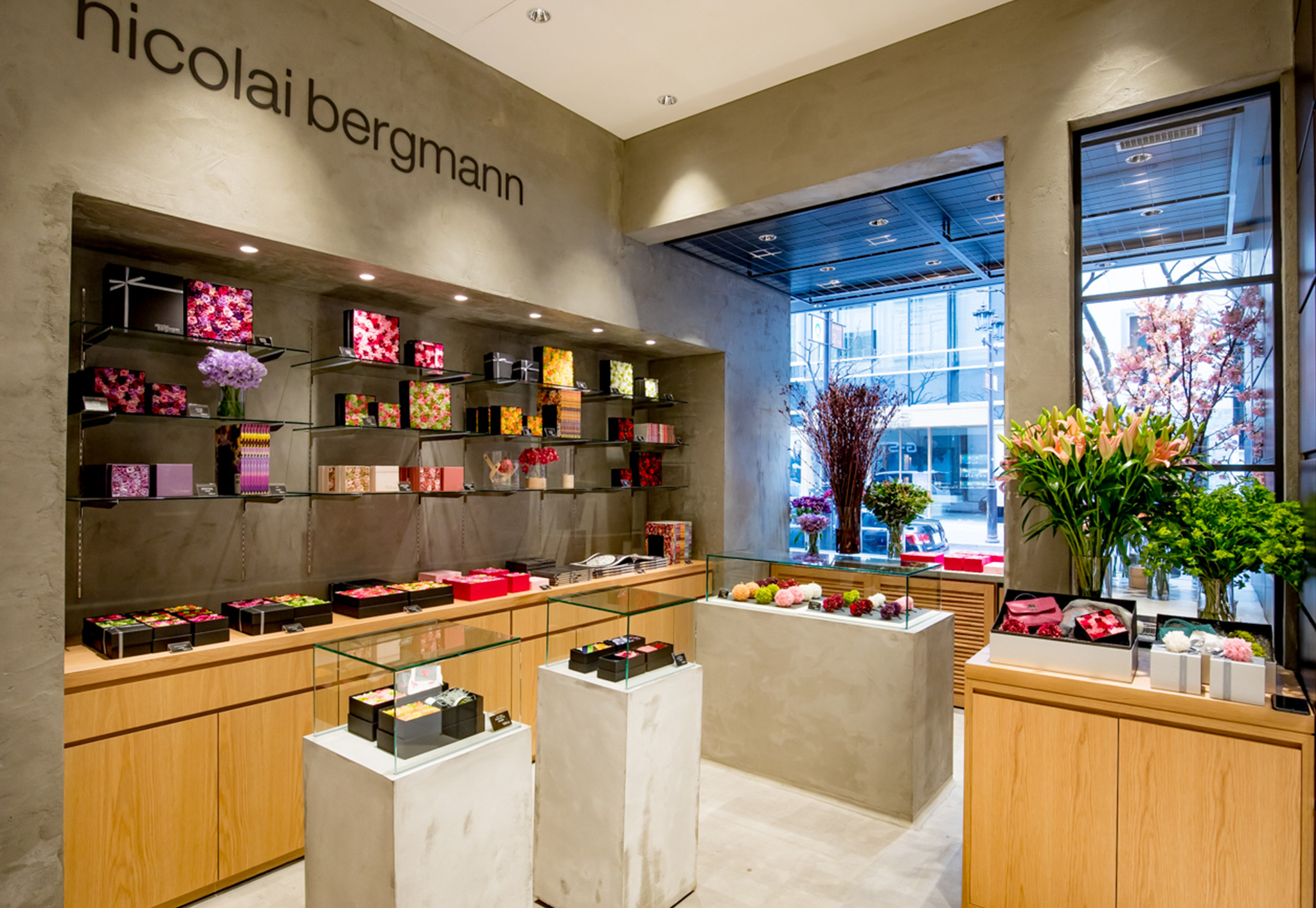 Nicolai Bergmann Flowers & Design Ginza Store