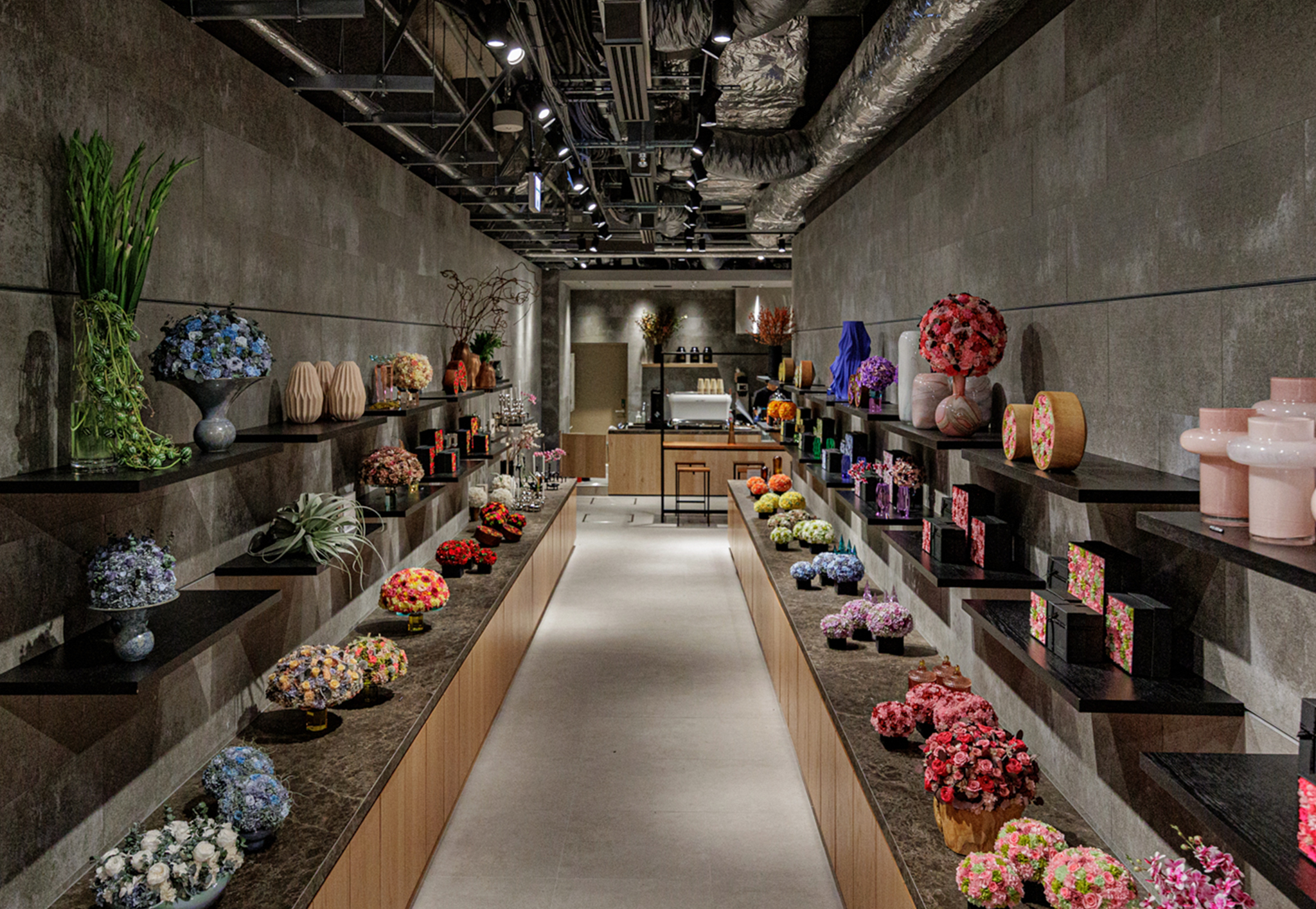 Nicolai Bergmann Flowers & Design・NOMU が東京・麻布台ヒルズにオープン！｜Nicolai Bergmann